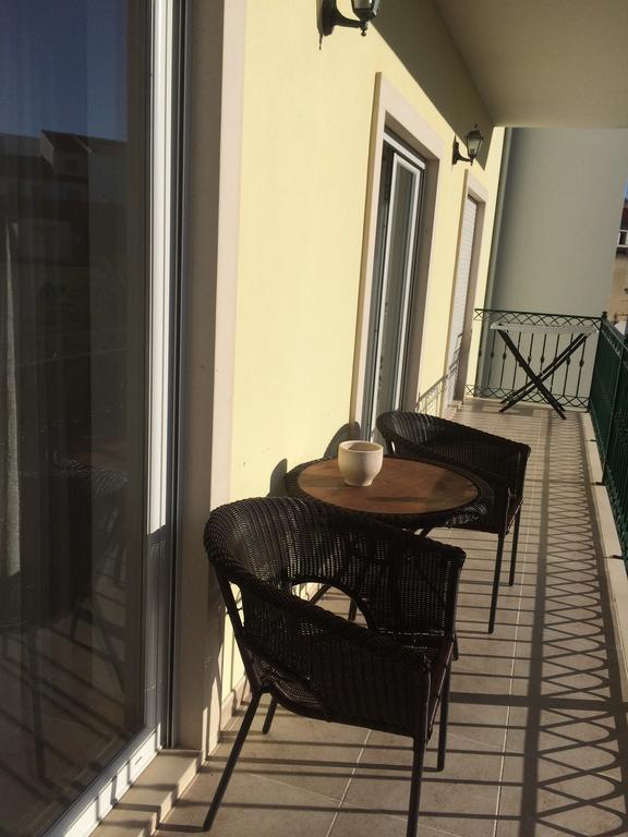 Apartamento Praia Sao Martinho Do Porto Exterior photo