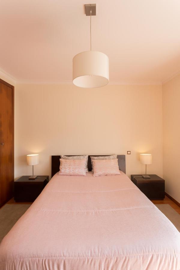 Apartamento Praia Sao Martinho Do Porto Exterior photo